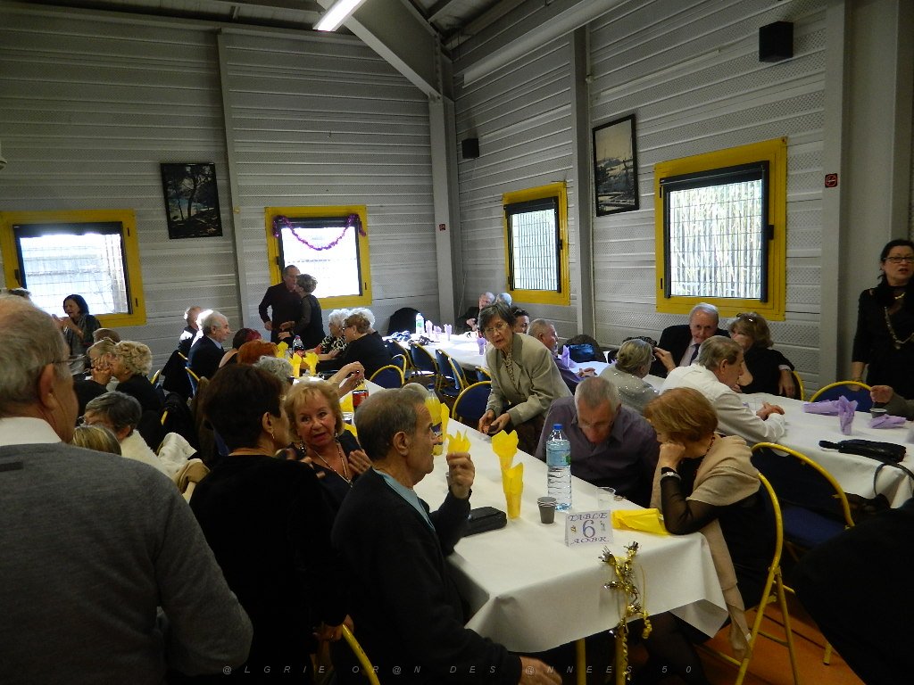 AOBR 2016 01 17 MARSEILLE GATEAU DES ROIS ET LES VOEUX  (5).JPG -                                